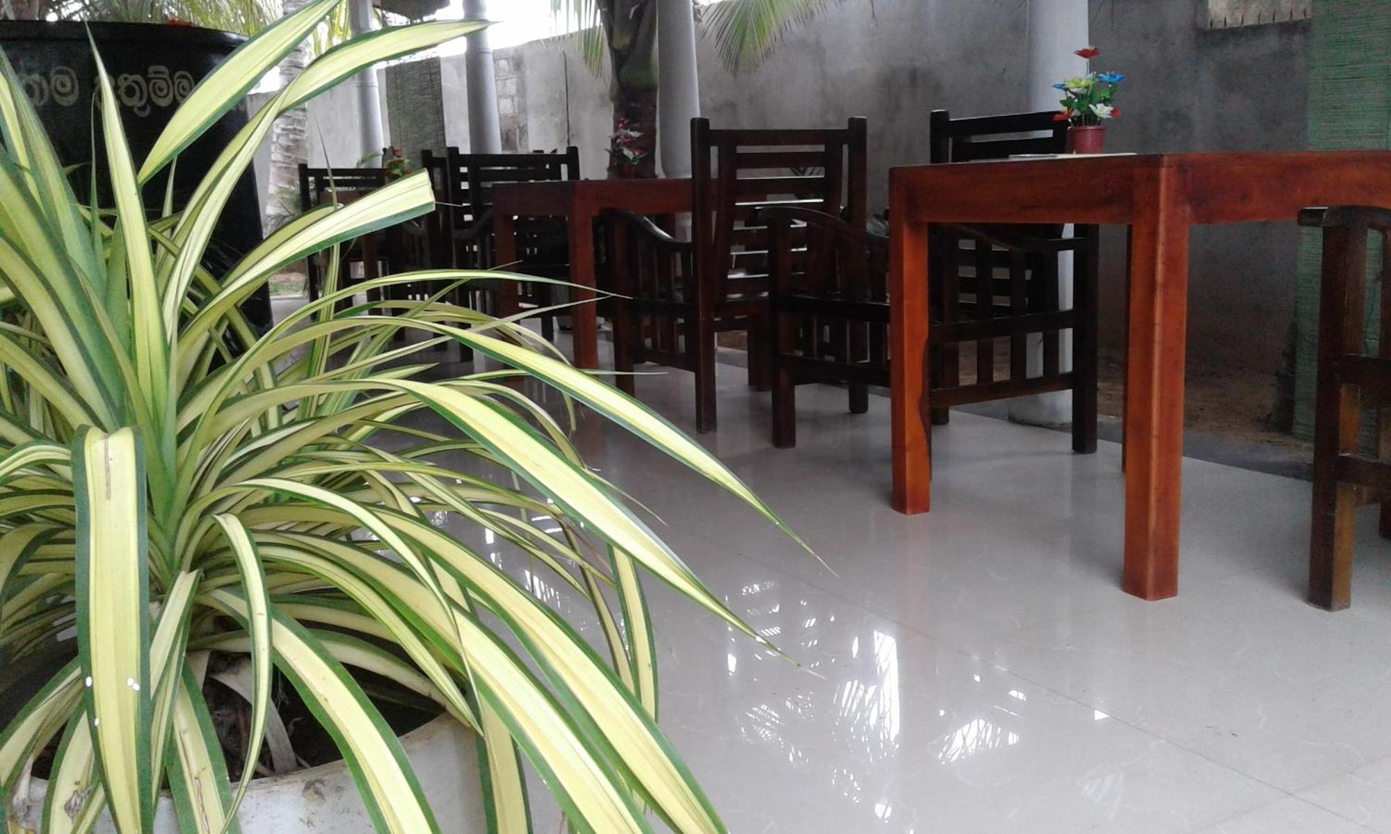 The Max Villa Negombo Bagian luar foto