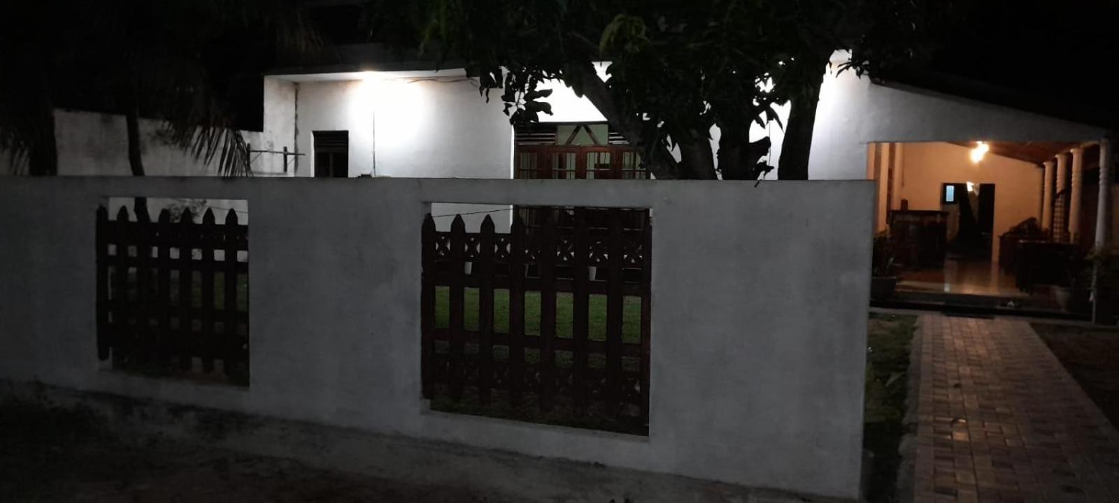 The Max Villa Negombo Bagian luar foto
